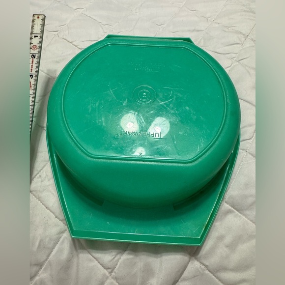 Vintage Tupperware Green Kitchen Grater and Slicer - Picture 3 of 5